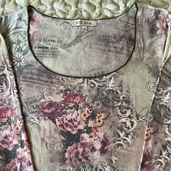 Xcit USA floral graphic long sleeve tee - Picture 2 of 3